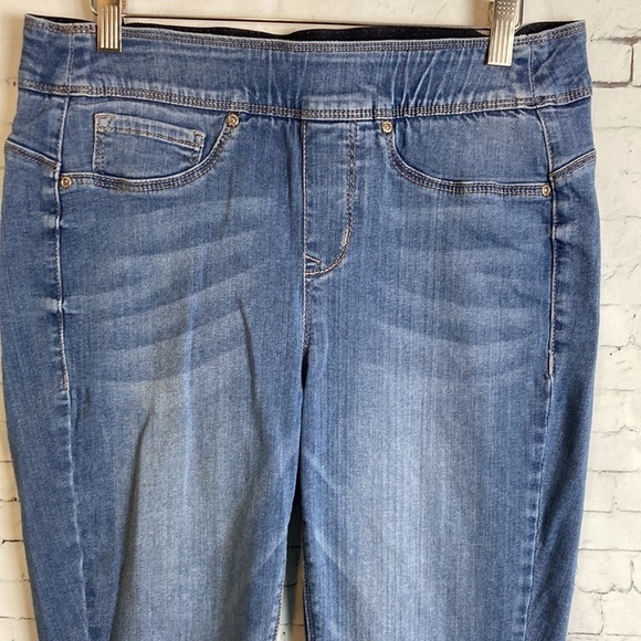 NYDJ CURVES 360 BY Not Your Daughters Jeans Release Hem Pull-On Jeans 8 Raw Hem - Picture 6 of 16